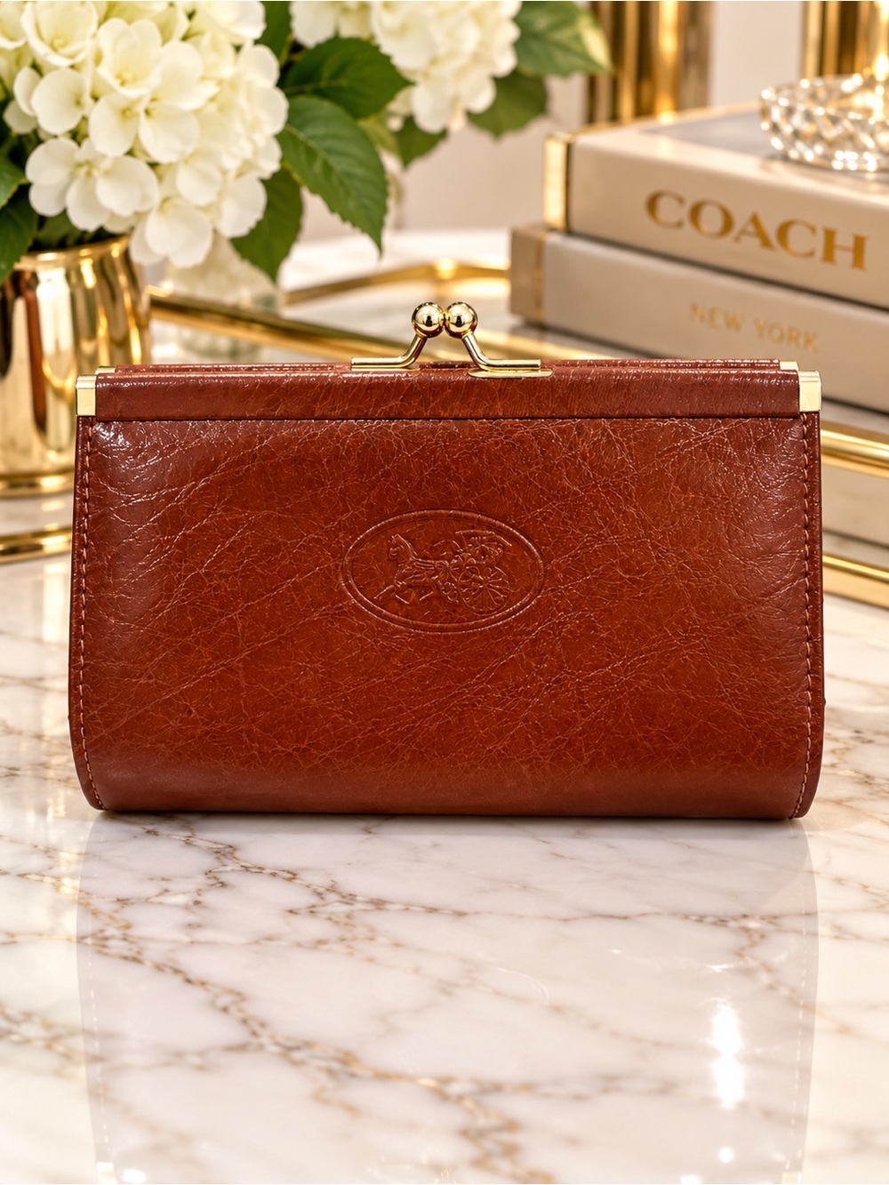 Coach vintage Brown Leather Kiss-Lock Wallet